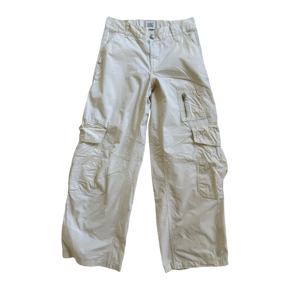 Urban Outfitters Y2K cargo white pants